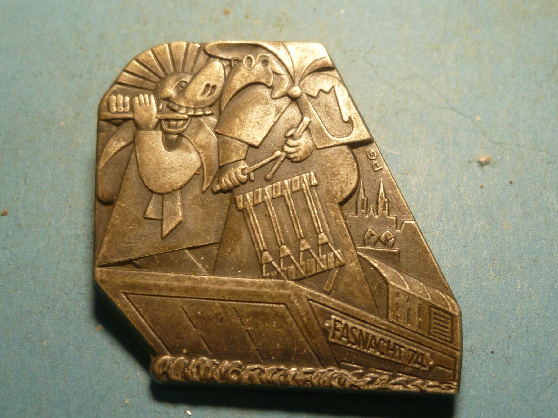 Placchette & Badge: BASEL 1974 SILBER – Usato da Ried (Muotathal) venduto da Mandarin02