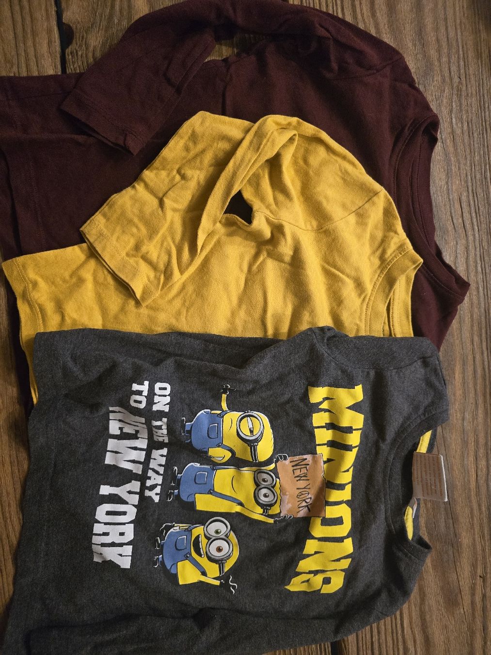 Pulls et sweat-shirts: 3 pullover dünn grösse 98 – D'occasion à Reutigen par Werren05