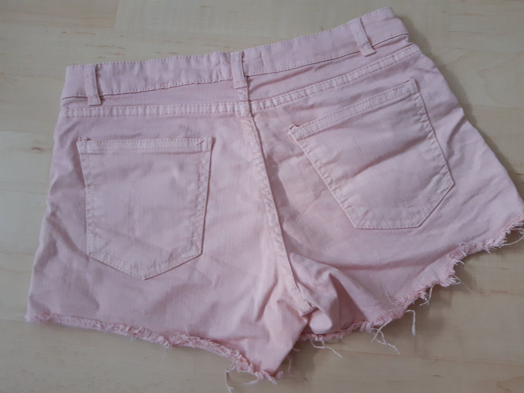 Jeans: Shorts 36/38 – Gebraucht aus Nebikon von Haidihooo 1