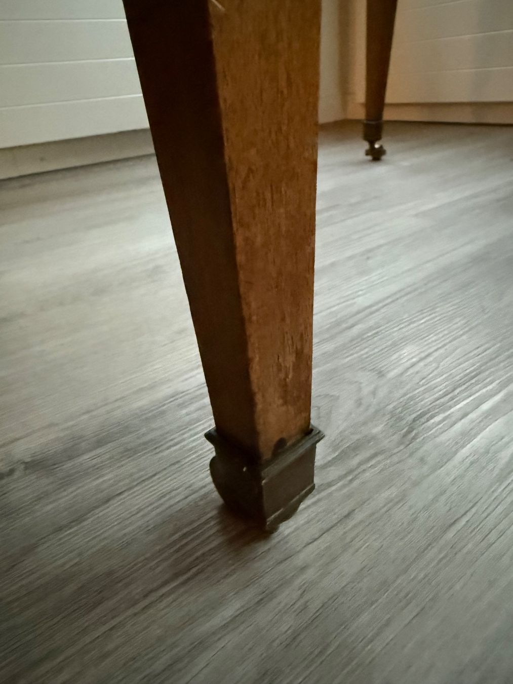 Tables: Antiker Klapptisch Holz – D'occasion à Luzern par cha_x7jh 4