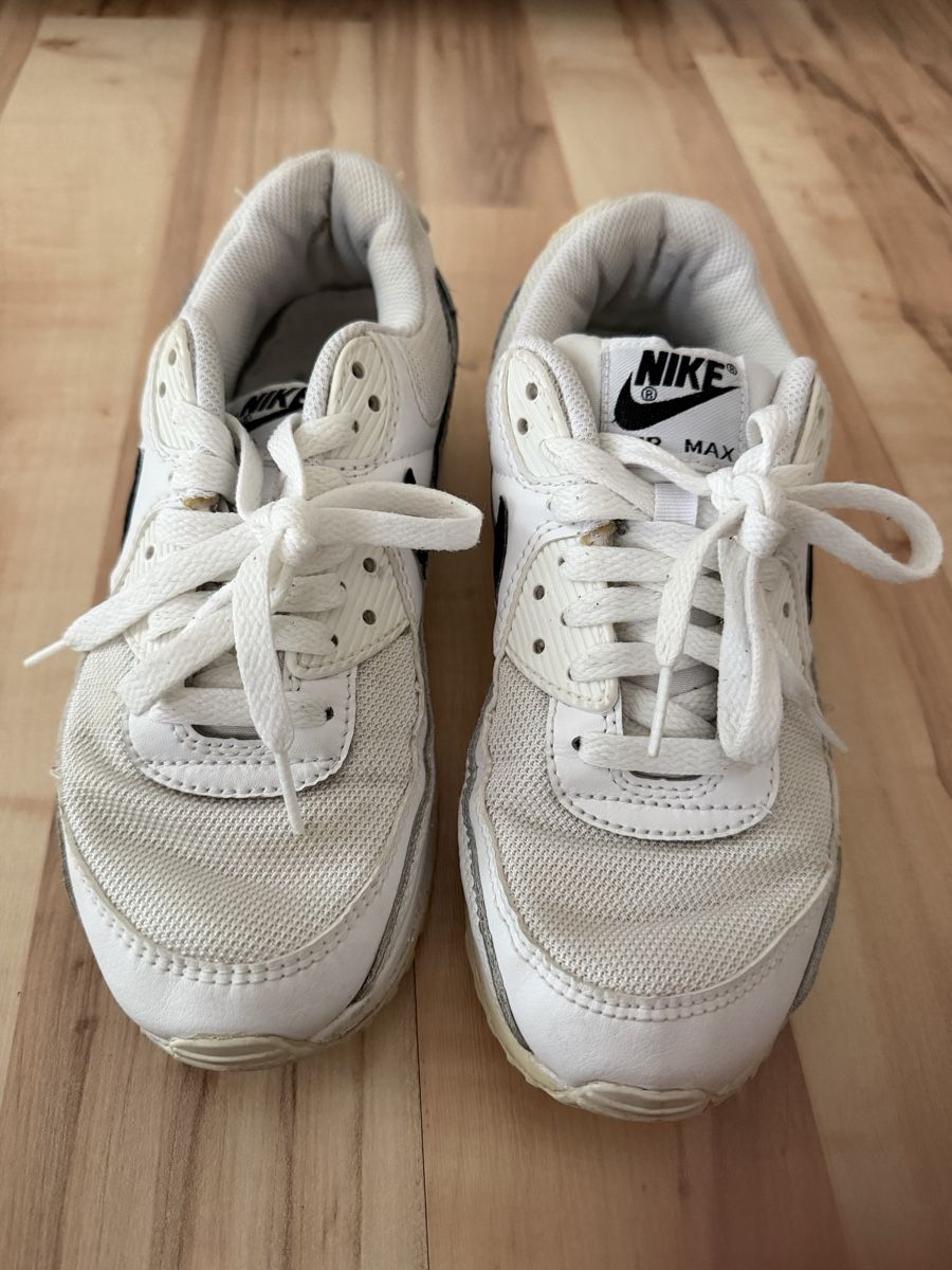 Scarpe da donna: Nike Schuhe – Usato da Rorschach venduto da Tara234 3