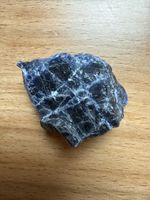 Lapislazuli ungeschliffen