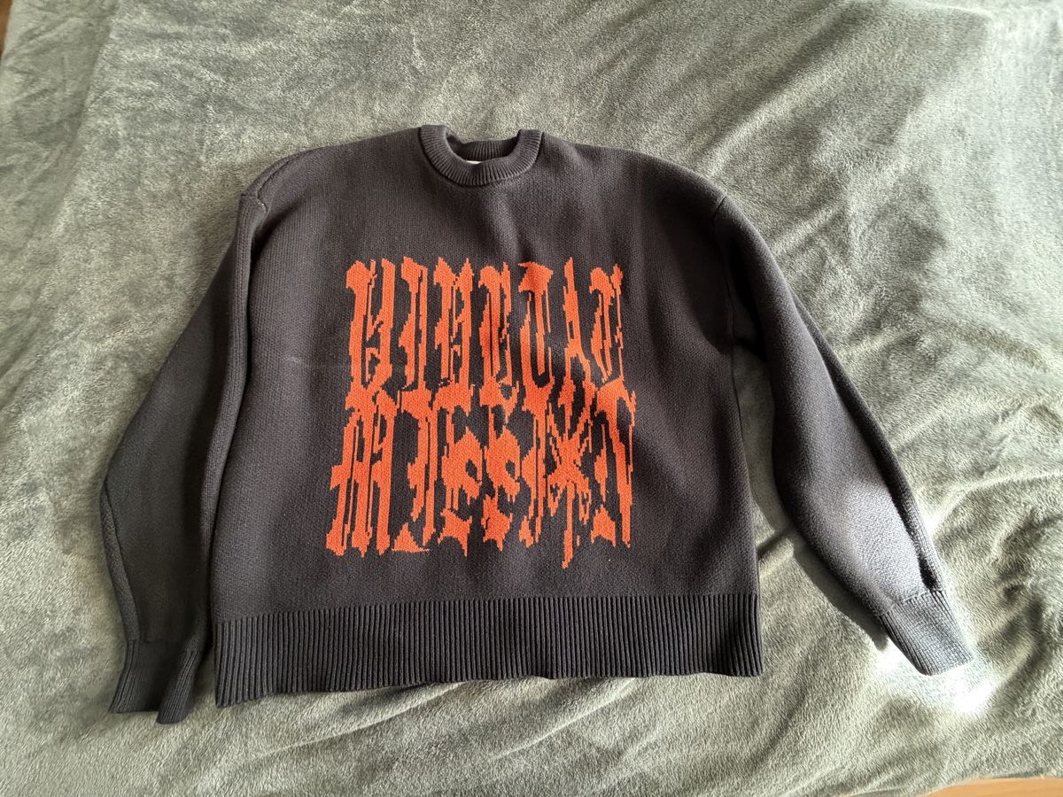 Weekday Pullover & Sweatshirts: WeekDay Strickpullover, Grösse M, selten getragen, Top! – Gebraucht aus Zürich von PacoSells