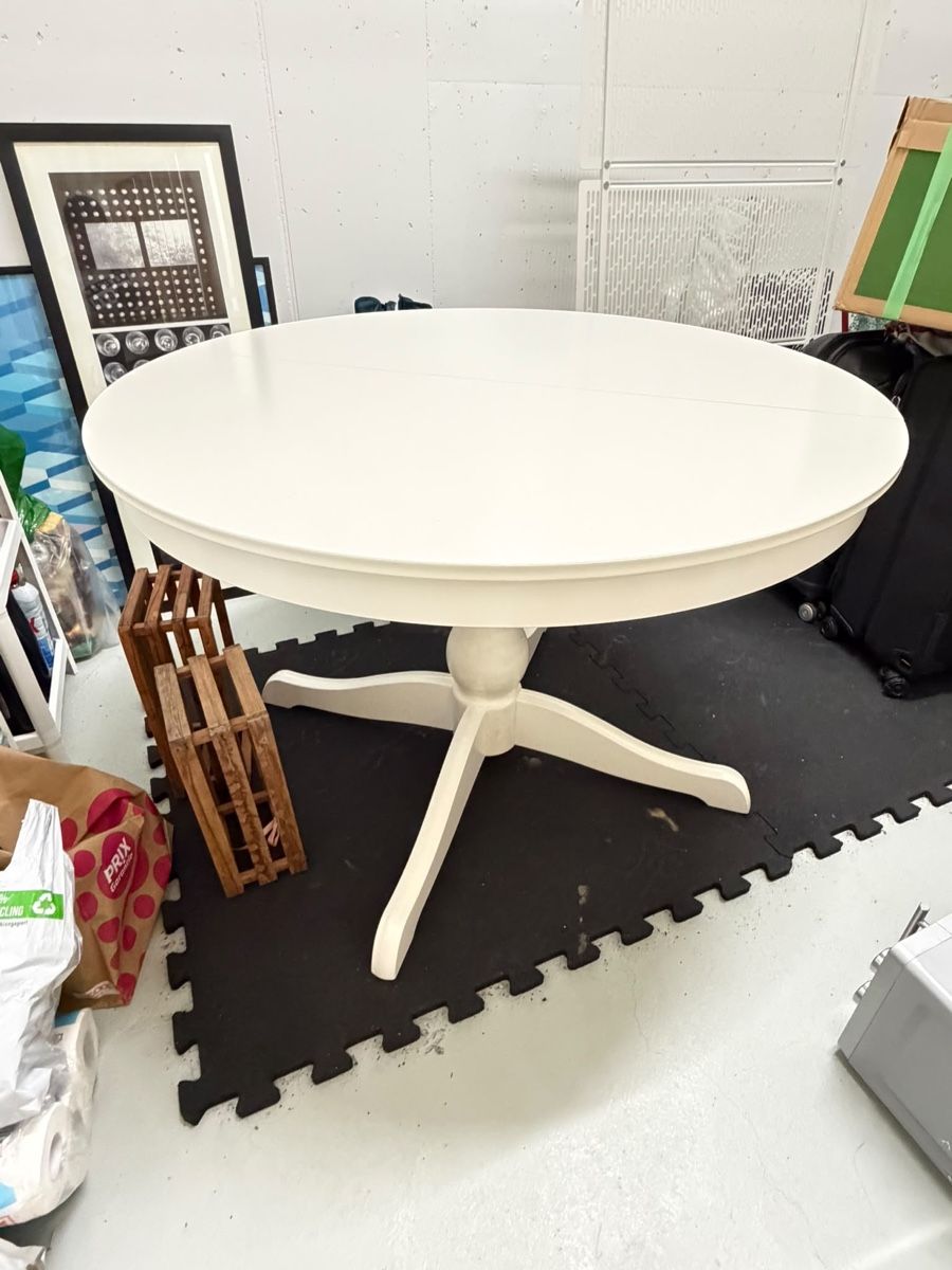 Tavoli: Ikea Rosentorp table used – Usato da Zürich venduto da bcs_2zfy