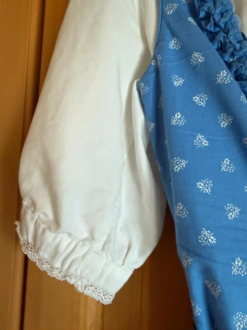Vestiti: Dirndel – Usato da Flawil venduto da Stella_3 6