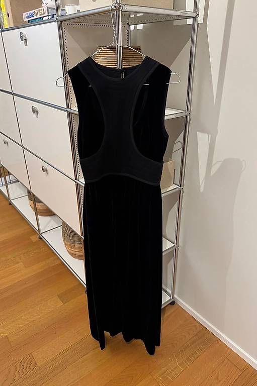 Fendi Vestiti: FENDI KLEID BLACK – Nuovo (secondo la descrizione) da Schwyz venduto da bofb 2