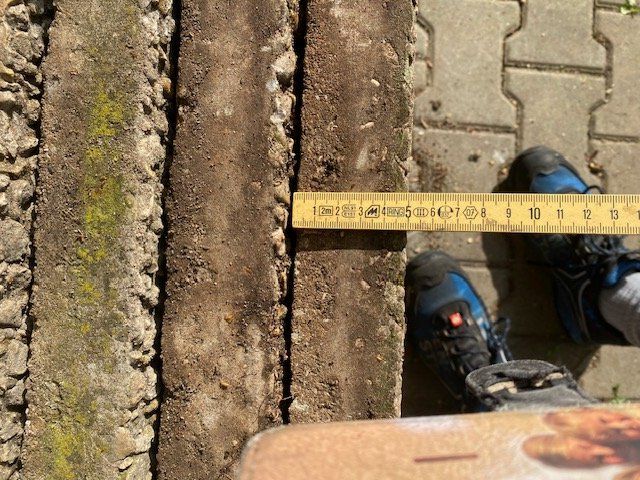 Revêtements de sol: Waschbeton Gartenplatten – D'occasion à Bösingen par GP-Tech 3
