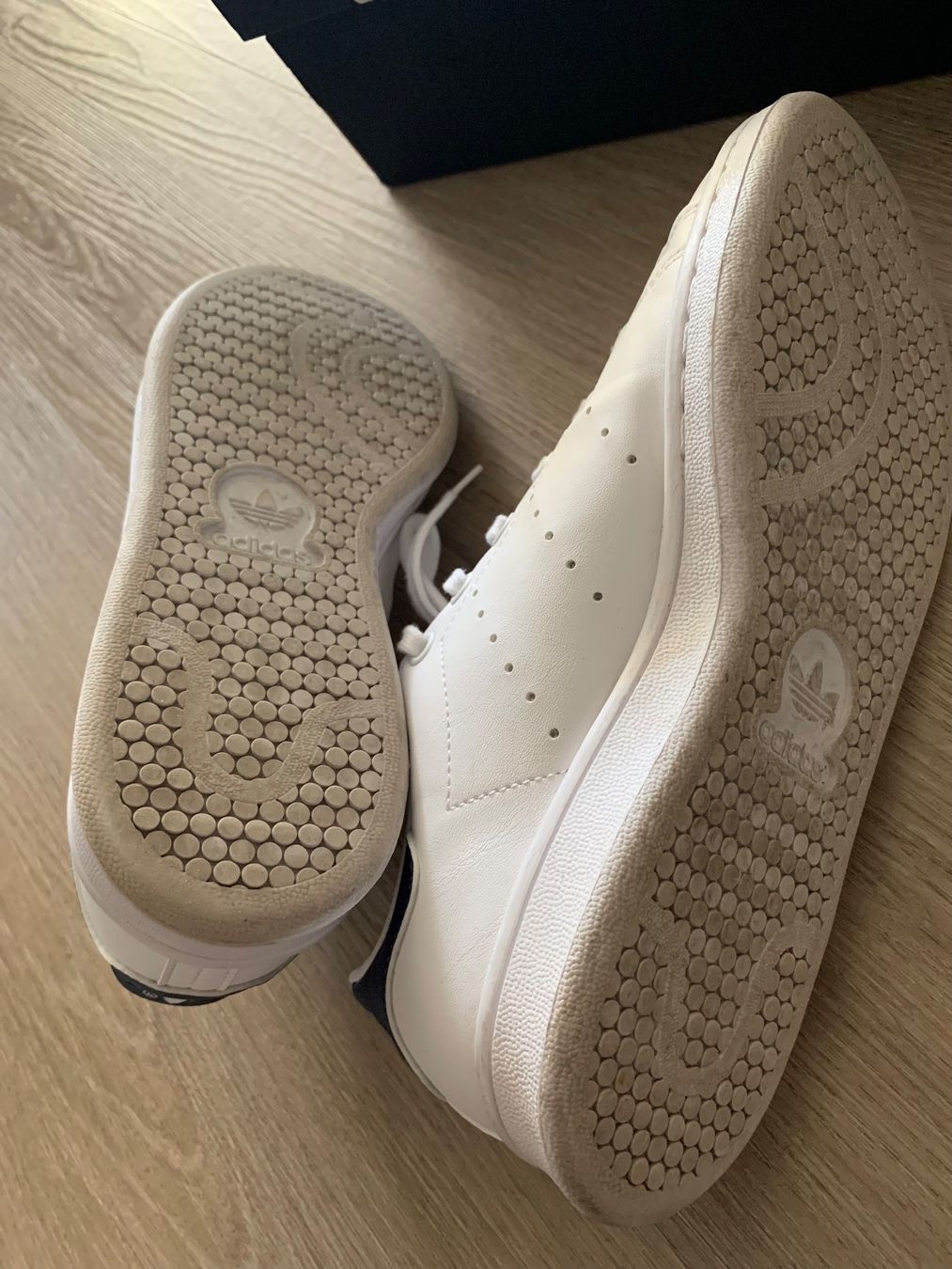 Adidas Scarpe da donna: Adidas Stan Smith pointure 37 1/3 – Nuovo (secondo la descrizione) da Gland venduto da TallyEva 5