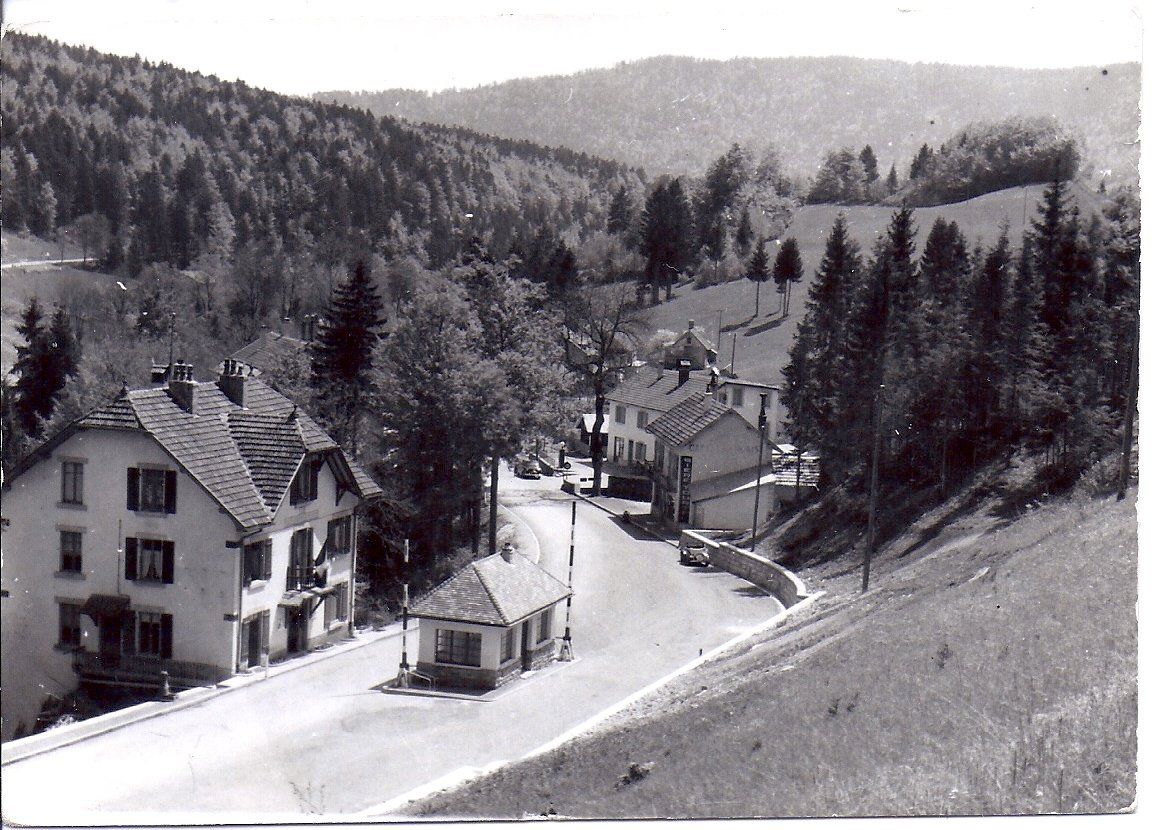 Cartoline postali: VALLORBE, la douane du creux – Usato da Les Verrières venduto da Scampi0