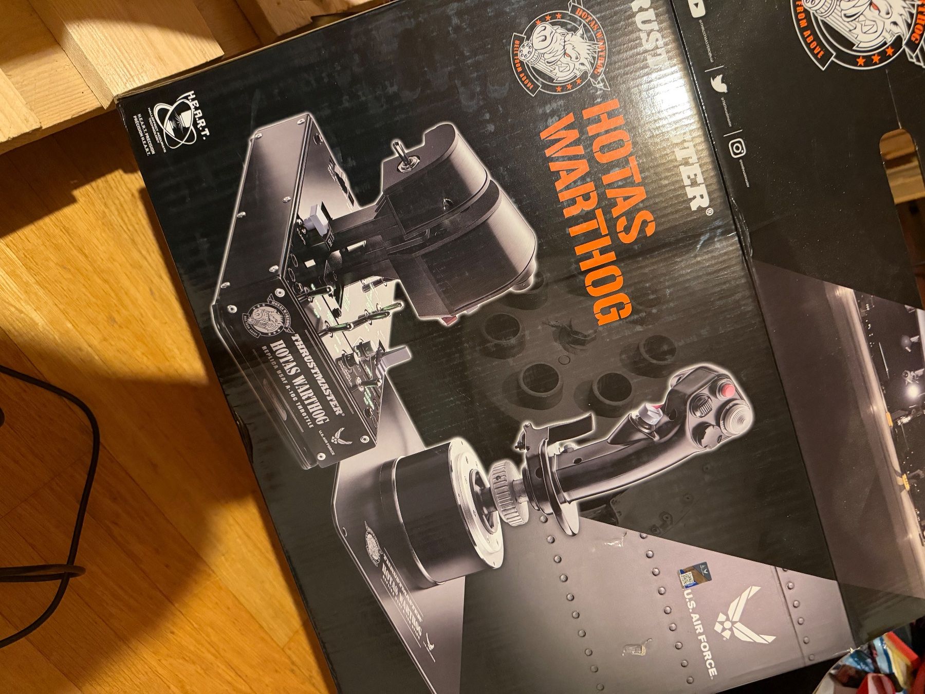 Thrustmaster Controller: HOTAS Warthog comme neuf – Nuovo (secondo la descrizione) da Cernier venduto da Cyril2803