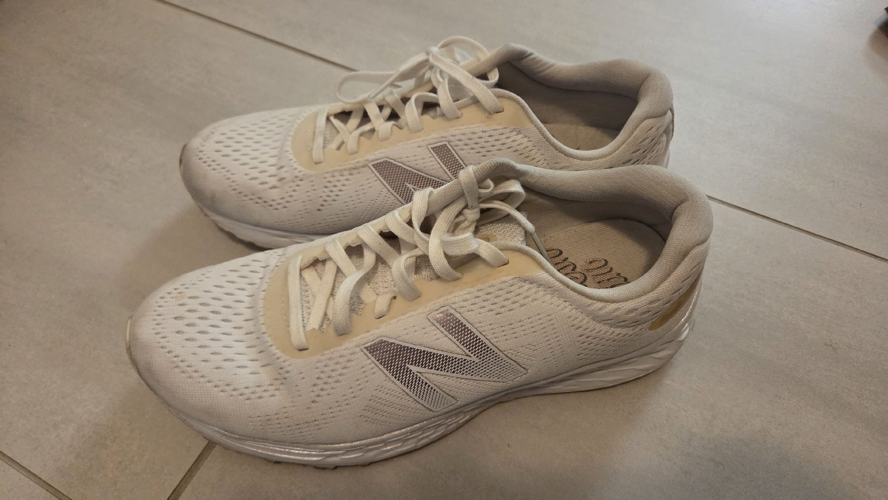 Scarpe da donna: 2 paar Damensneaker – Usato da Neuenhof venduto da bike_ninja 5