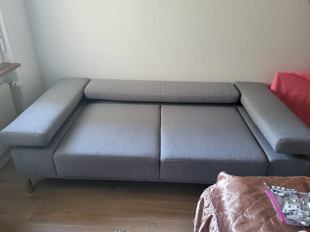 Divani: Design-Sofa von Pfister / Hellgrau  Neuwertig – Usato da Steffisburg venduto da Martase 2
