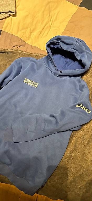 Maglioni & Felpe: Asics Luzern Marathon Hoodie – Usato da meierskappel venduto da Yannik301