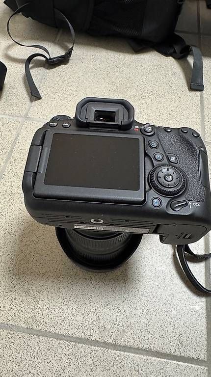 Canon Fotocamera: Canon EOS 6D Mark II inkl. Zubehör – Usato da Diegten venduto da steefilippo 2