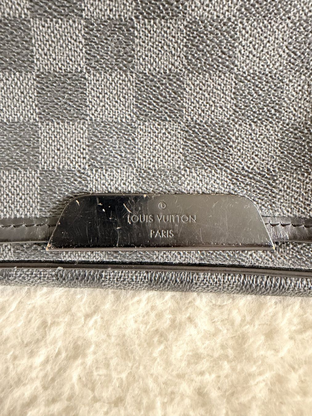 Louis Vuitton Borse: Louis Vuitton Daniel MM Damier Graphite - Bon état – Usato da Yverdon-les-Bains venduto da zchtc2012 9