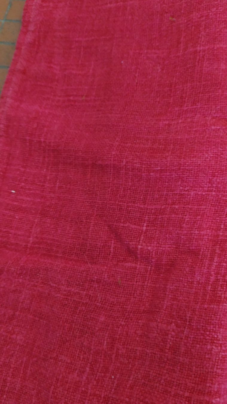 Altra biancheria da tavola: Tischtuch rot, 160x90 cm – Usato da Chezard St-Martin venduto da Loucail 3