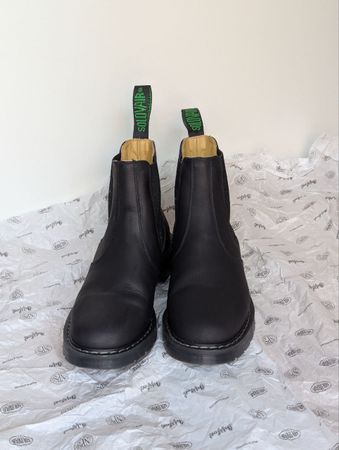 Solovair Dealer Boot - Black Greasy - size 7 (EU 41)