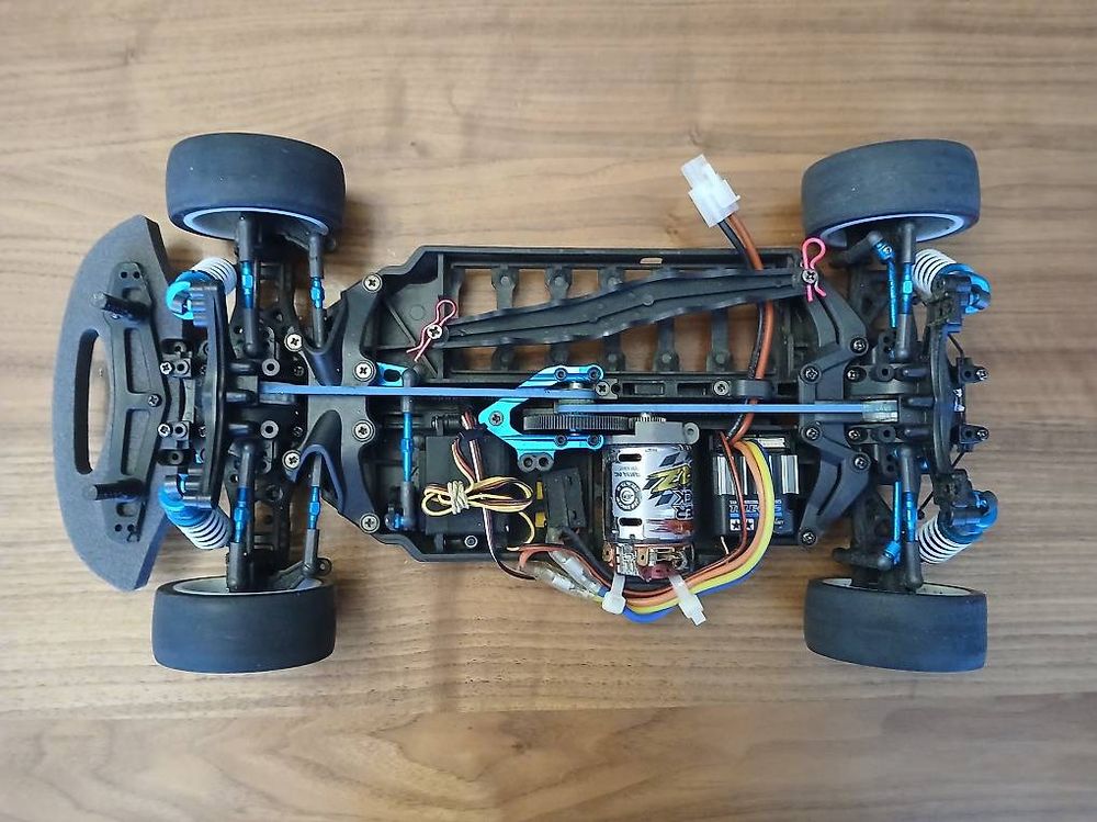 RC Kits de montage: Tamiya 1/10 – D'occasion à Zürich par Dreamcar78