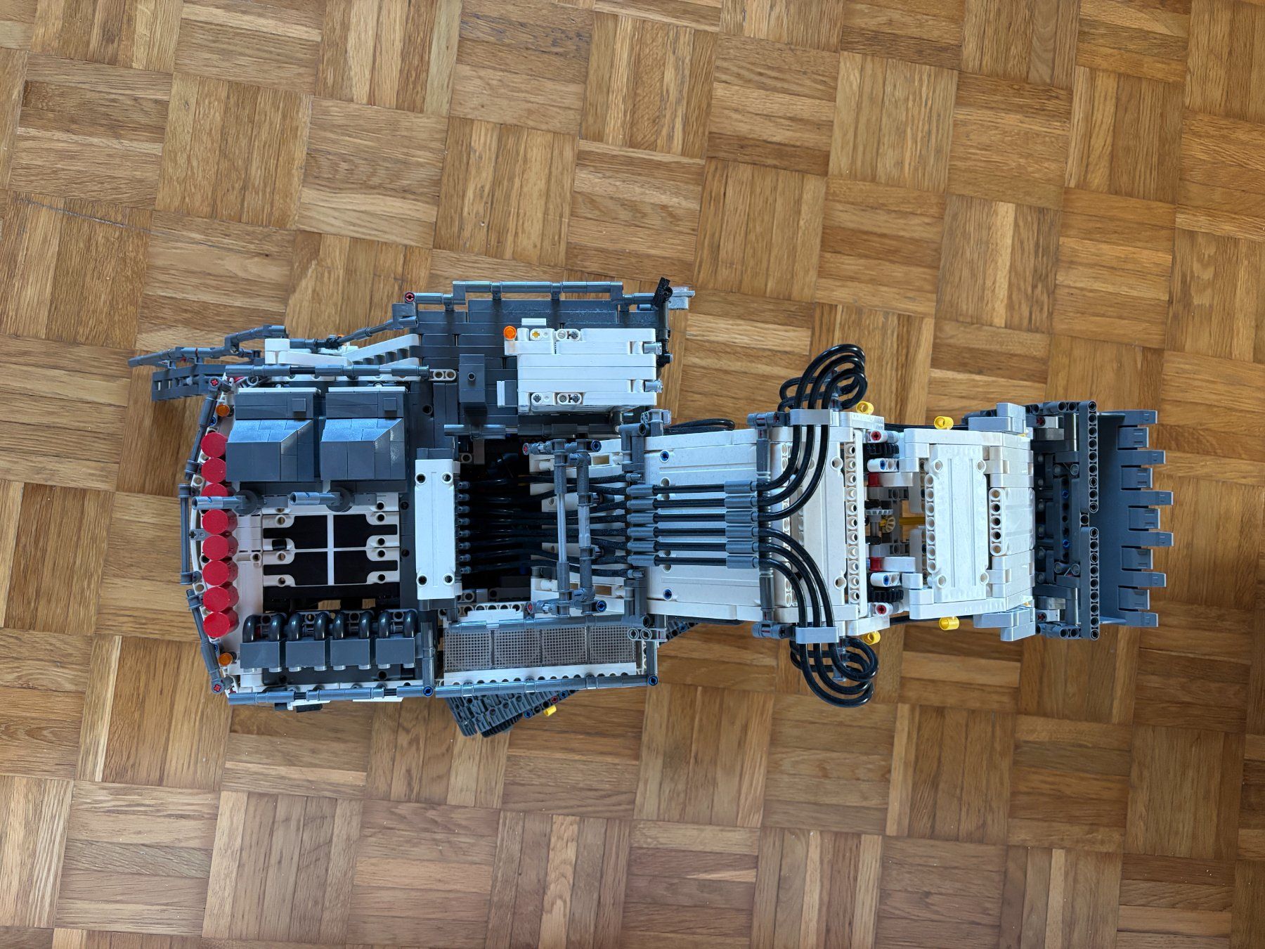 Liebherr Excavateurs: Lego Liebherr Bagger 42100 – D'occasion à Selzach par kleiner_eisbaer 3