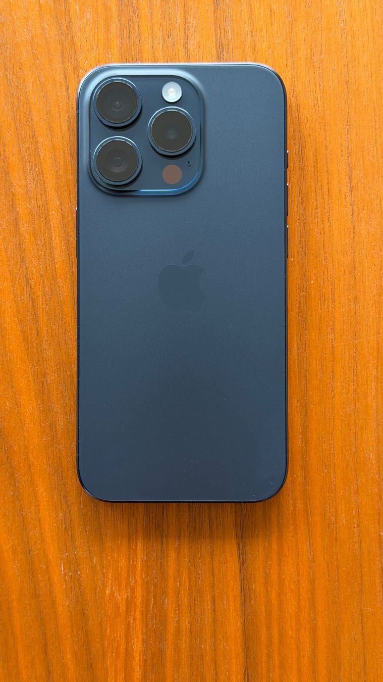 Apple Handys / Smartphones: iPhone 15 Pro 256GB Blue Titanium – Neu (gemäss Beschreibung) aus zürich von renatoelio 3