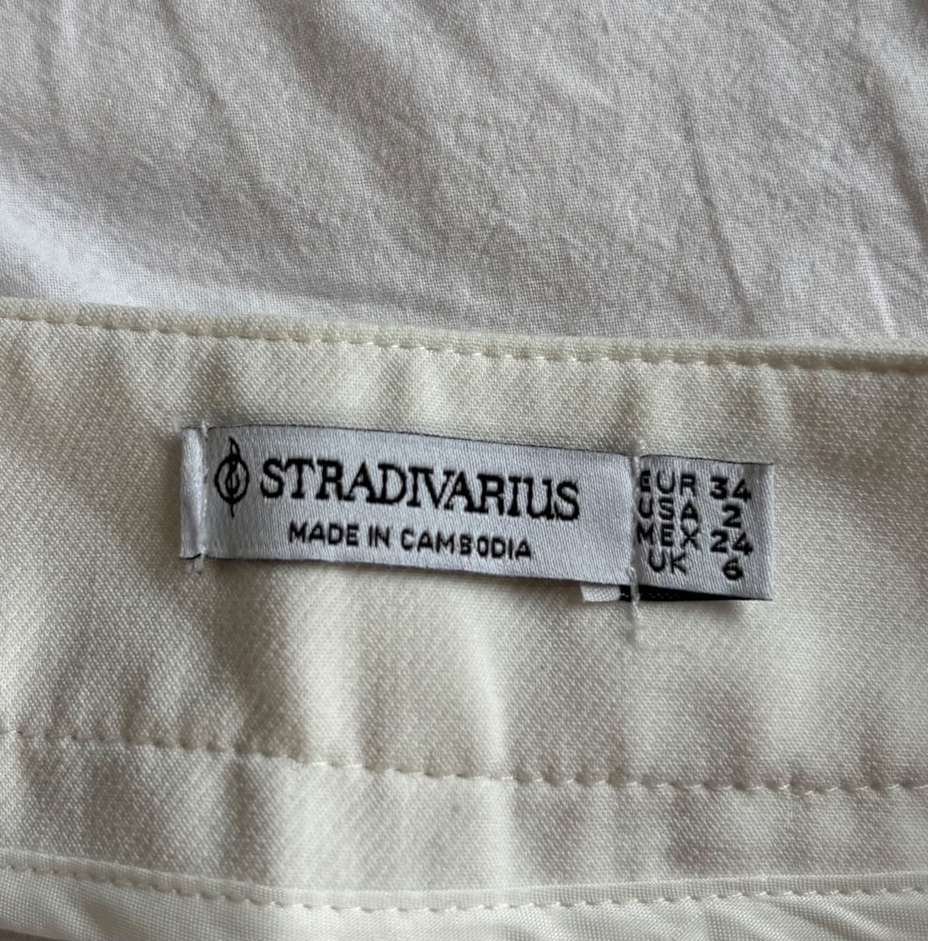 Stradivarius Pantaloni: Stoffhose weiss, XS – Nuovo (secondo la descrizione) da Basel venduto da Vaniiiy 3