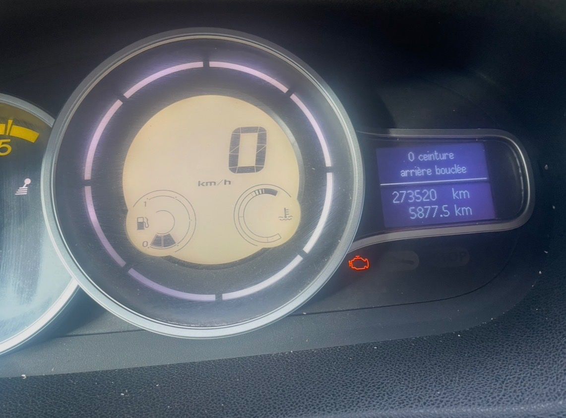 Renault Autos: Renault Megane Break TCe gris avec défauts techniques – Gebraucht aus Brügg BE von boc_8nxx 6