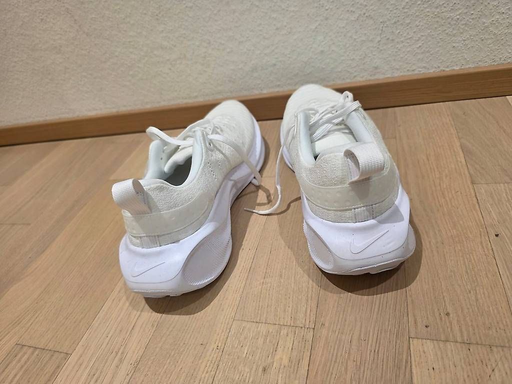 Scarpe da uomo: Nike Infinity Run 4 ReactX, Wide Fit, Pointure 45, Neuf – Nuovo (secondo la descrizione) da Geneve venduto da M05wayne 2