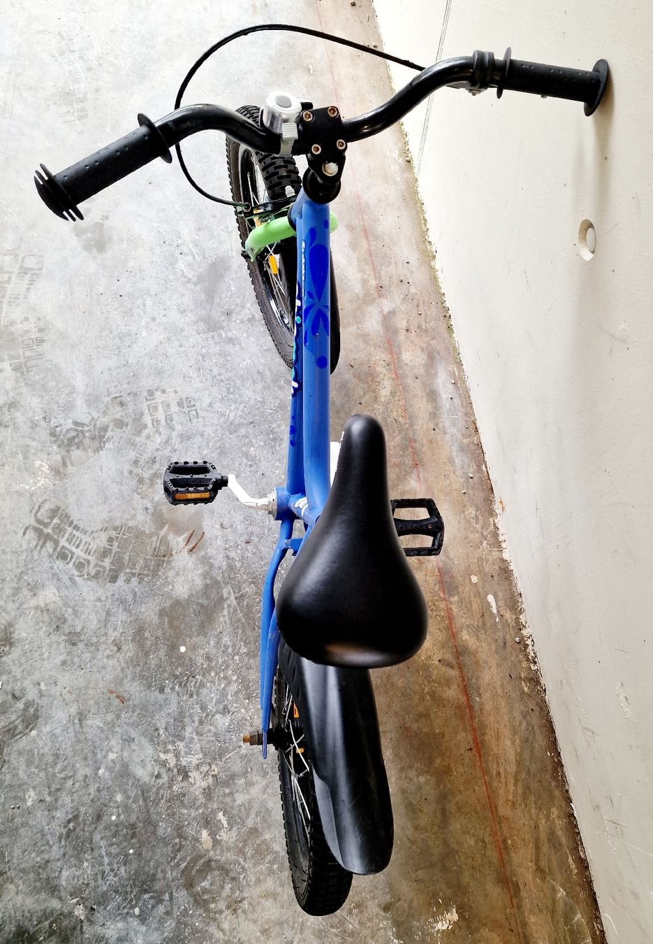 Biciclette: kinder velo tadellos – Usato da wetzikon venduto da Bestedienste 2