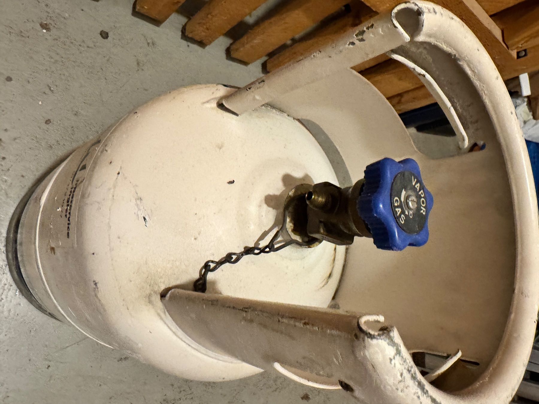 Appareils à gaz et accessoires: Gasflasche – D'occasion à Zürich par Cibin 1