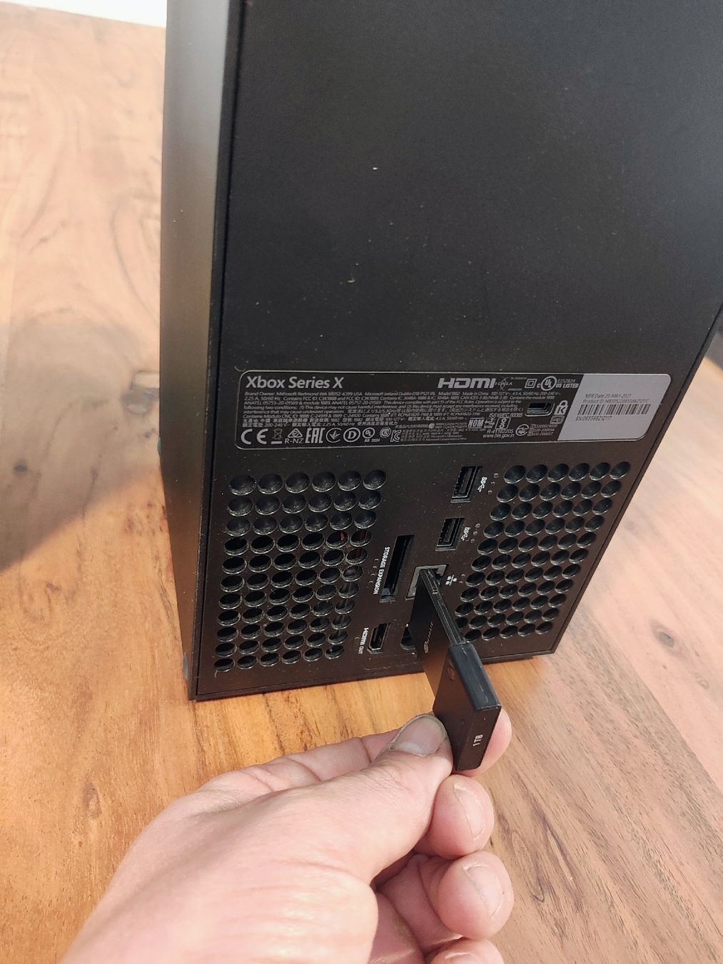 Microsoft Console: Xbox Series X 2TB mit 22 Games – Usato da Walterswil BE venduto da mariofranjkic 8