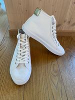 Weisse Turnschuhe T. Hilfiger