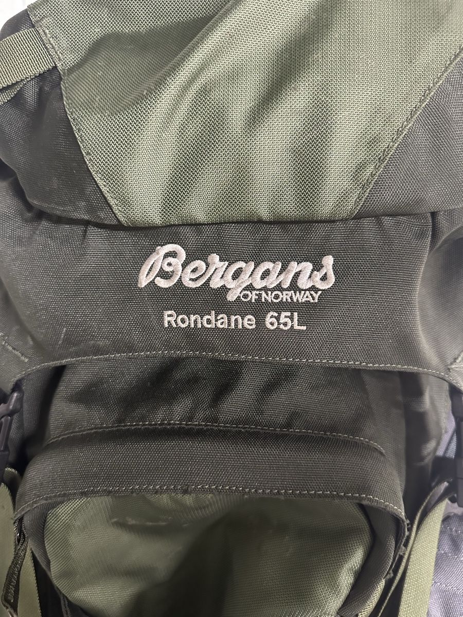 Bergans Zaini: Bergans Backpack 65L, grün – Usato da Zürich venduto da ber_9rqm 1