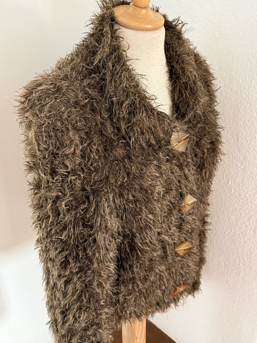 Jacken: Flauschige Kurz Jacke – Neu (gemäss Beschreibung) aus Obfelden von Plastofina 2