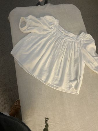 Sommerliches weisses Blusentop – Grösse M, TOP Zustand!