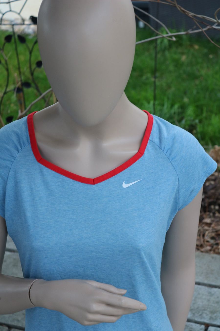 Nike T-Shirts: Activ-T-Shirt Marke Nike – Gebraucht aus Frick von Beni58 1