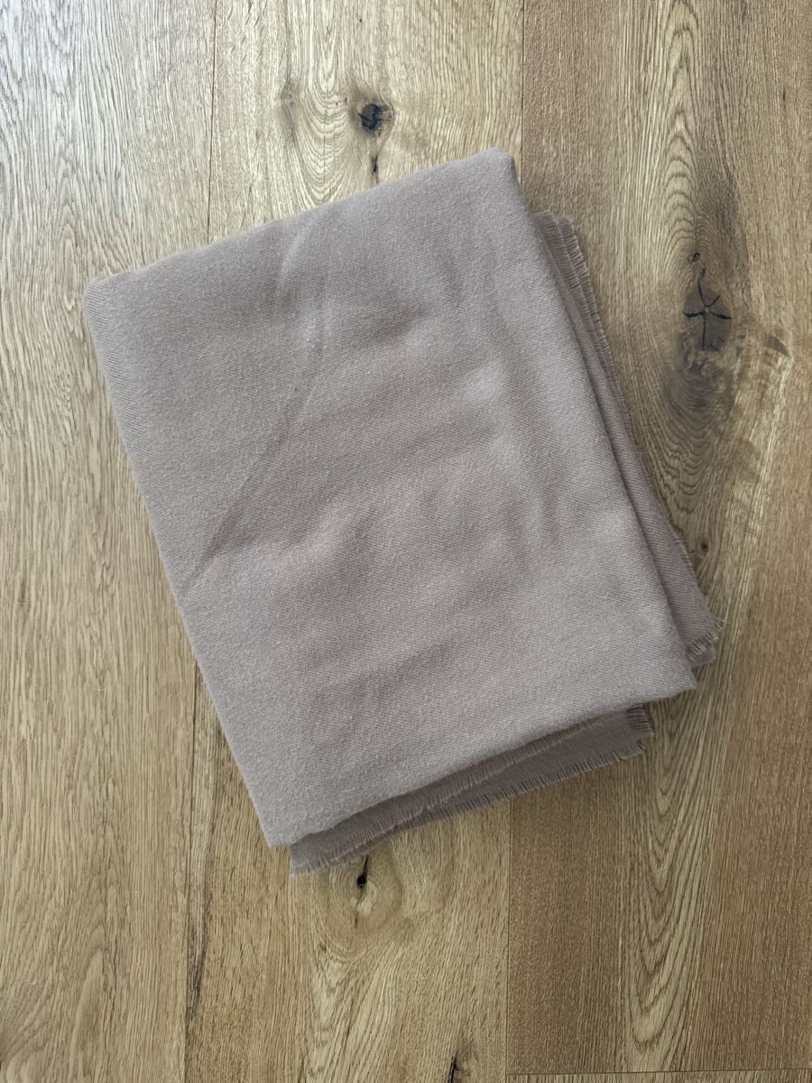 Zara Foulard & Sciarpe: Zara Schal, Gr. M – Usato da Interlaken venduto da fbnscl