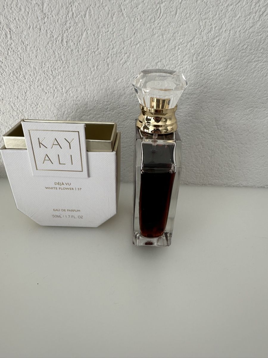Kayali Profumi & Eau de Toilette: Kayali déjà vu eau de parfum 50ml – Nuovo (secondo la descrizione) da Courgevaux venduto da missceline5 3