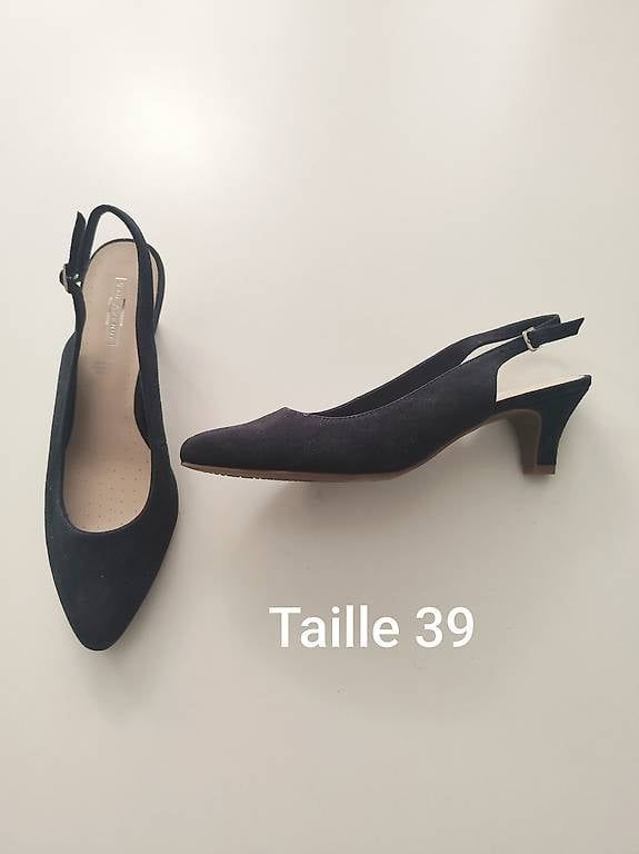 Scarpe da donna: Escarpins noirs  – Usato da Yverdon-les-Bains venduto da Cadocouches.ch