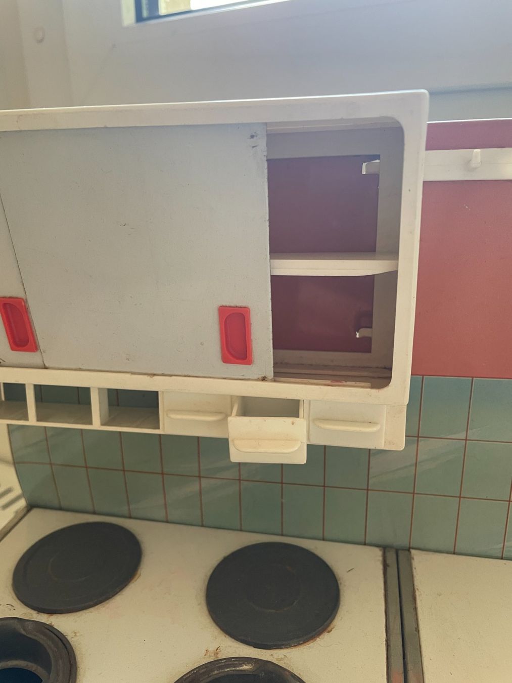 Giocattoli: Vintage Mini-Kinderküche – Usato da Zürich venduto da Hydraulio 2