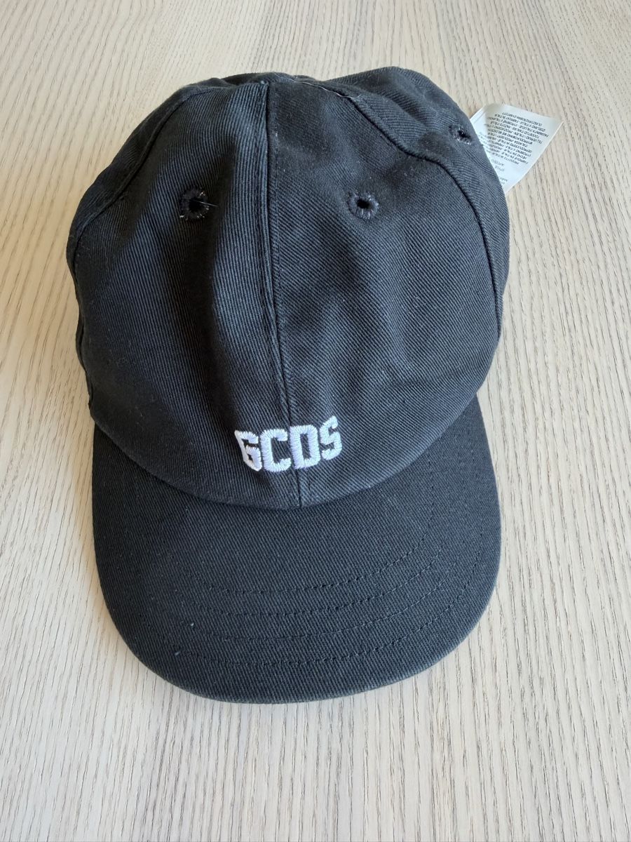 Hüte, Mützen & Caps: GCDS black hat – Neu (gemäss Beschreibung) aus Zürich von Lorena.rgg
