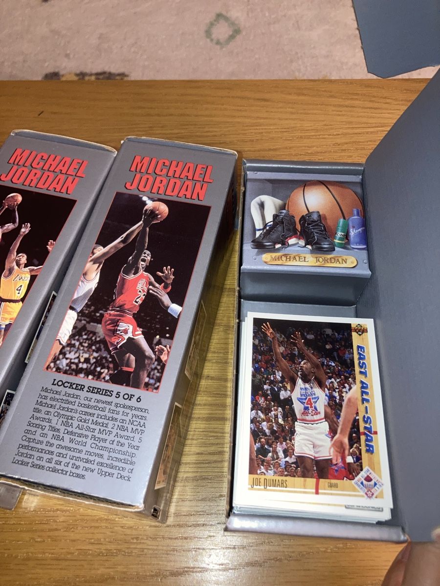 Nba Carte collezionabili: 4 box Upper deck 91 92 basketball locker series – Usato da Villars sur Glâne venduto da billbaroud 2