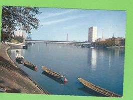 Basel Rheinpartie mit Ciba Hochhaus