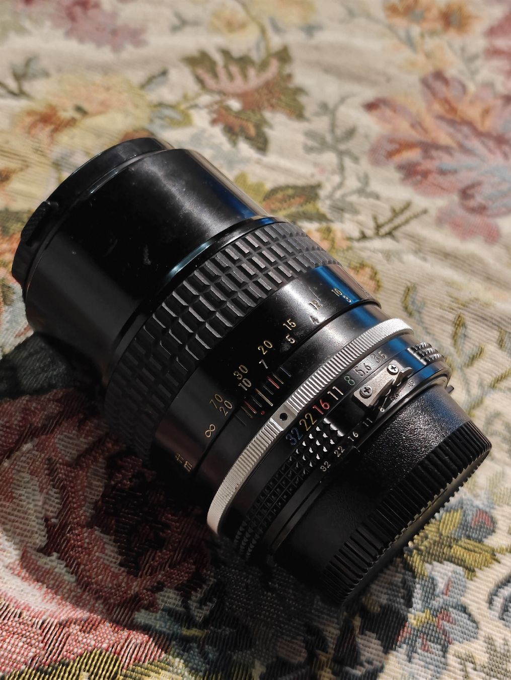 Nikkor Objektive: Nikon 135mm 3.5 Objektiv – Defekt aus Malans GR von mesmen 5