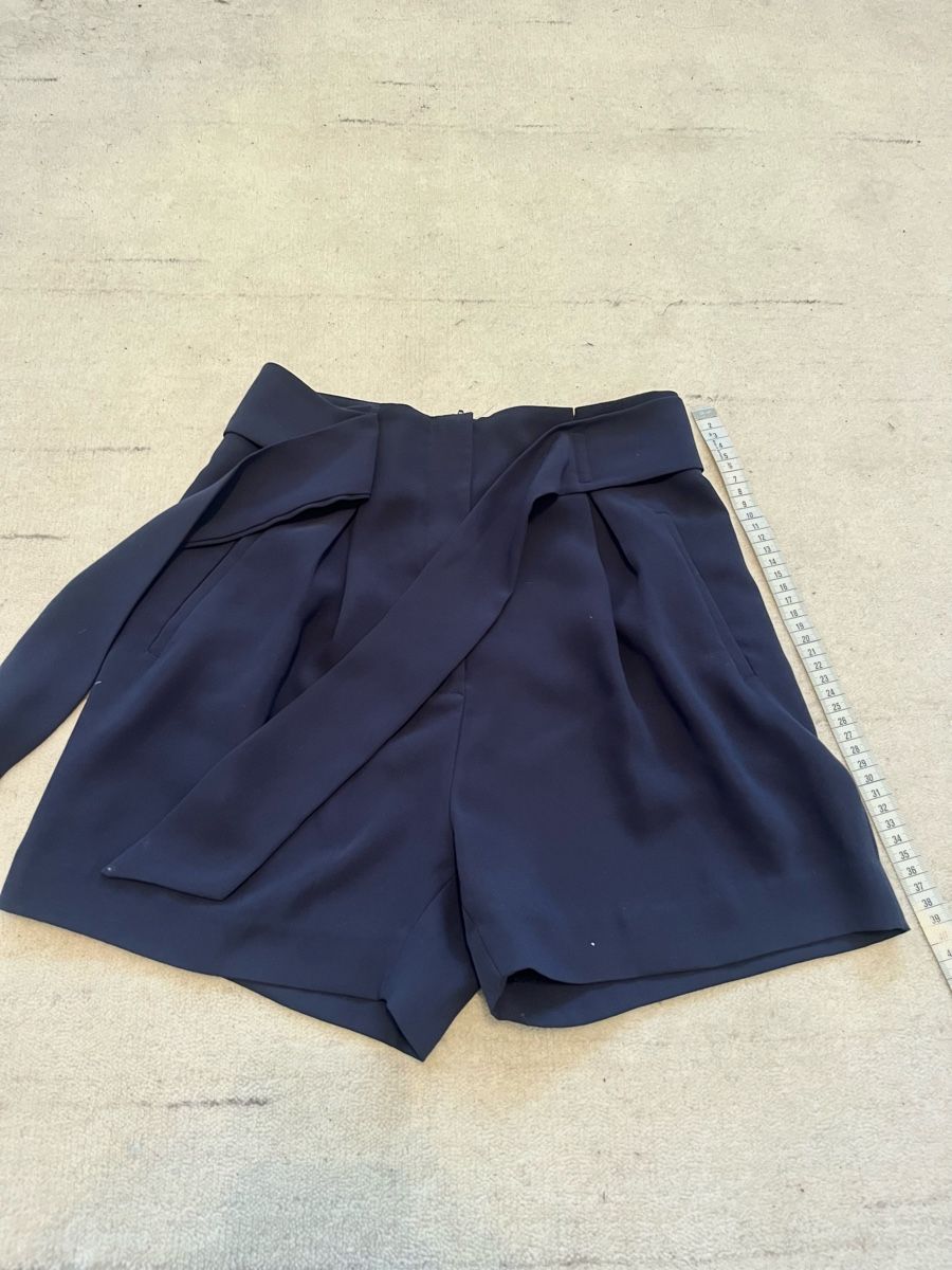 H&M Hosen: Short élégant H&M 36 – Neu (gemäss Beschreibung) aus Aigle von sow_m7gm 5