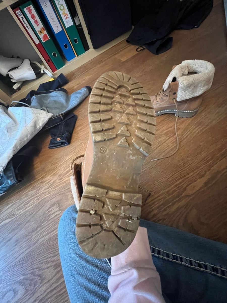Dosenbach Scarpe da donna: Winterstiefel Grösse 37 – Usato da Zürich venduto da dra_klc6 3