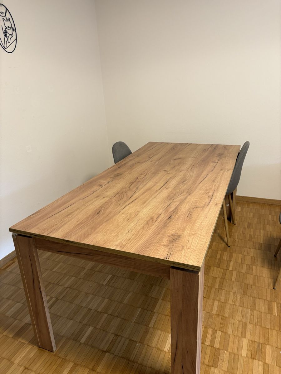 Tische: Essentisch – Gebraucht aus Neuenhof von Ale_Ugento