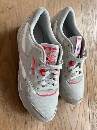 Reebok Classic Sneaker, Gr.40 skullgrey/neon cherry, wie neu