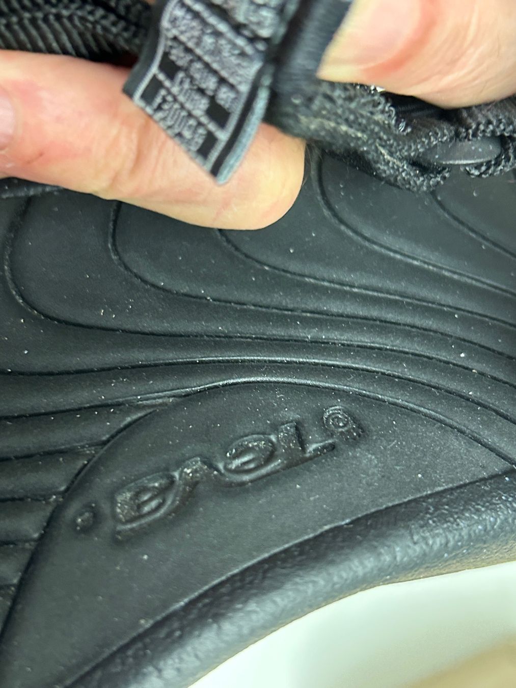 Scarpe da uomo: TEVA Sandalen Gr. 39, neuwertig – Usato da Rheineck venduto da emma.gut 5