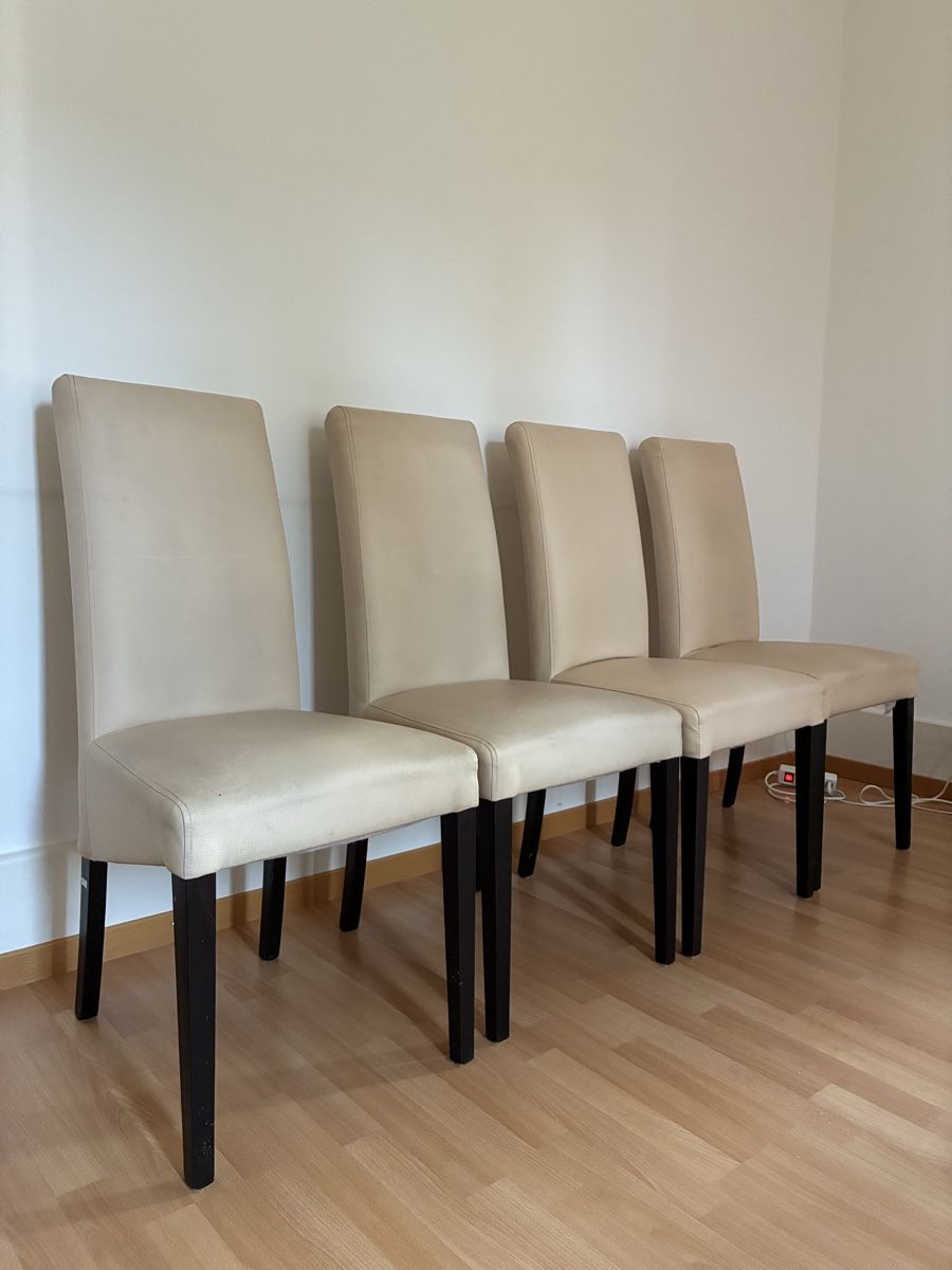 Stühle: 4 Ledersessel (Gratis) – Gebraucht aus Bern von wisemagpie 4
