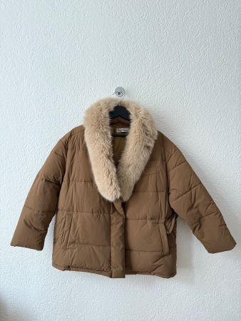 Winter jacket with fur collar, size M